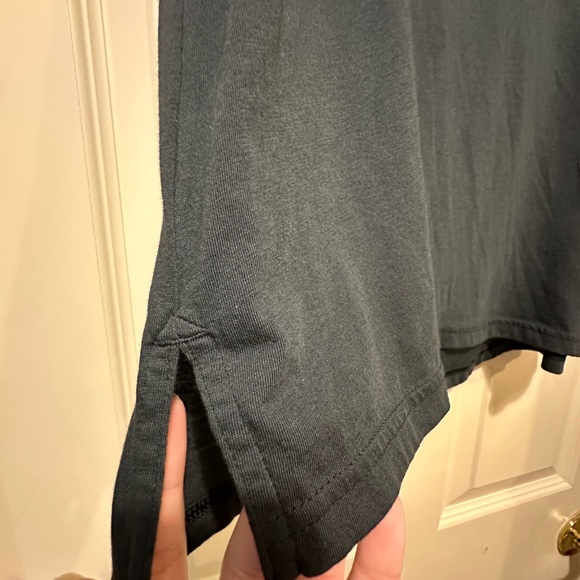 Under Armour Tank Top - Picture 4 of 5